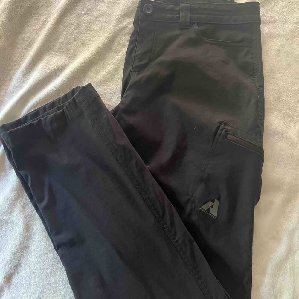 Women's Eddie Bauer First Ascent Hiking Pants - Sz 8 Black